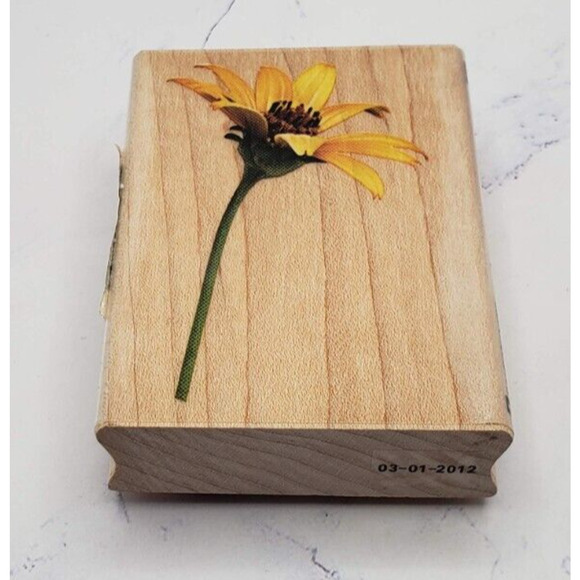 Inkadinkado Blowing Sunflower Wood Mounted Rubber Stamp - Picture 1 of 7